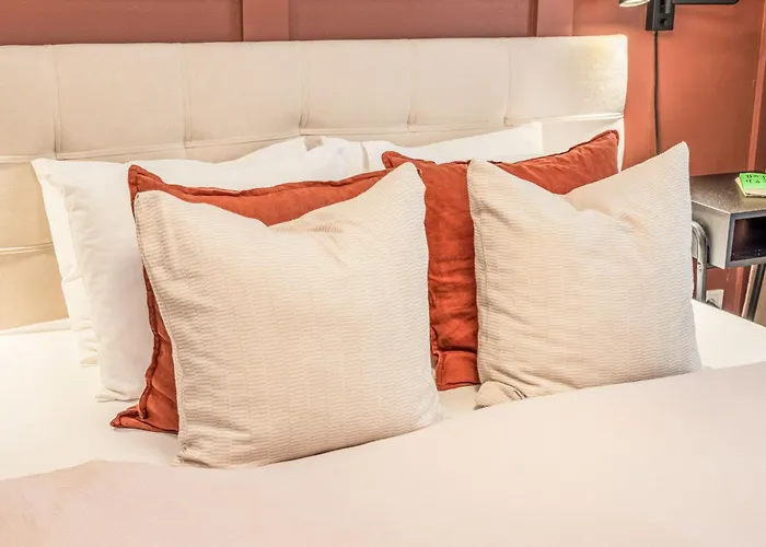 Celakovsky-2 By Interhome