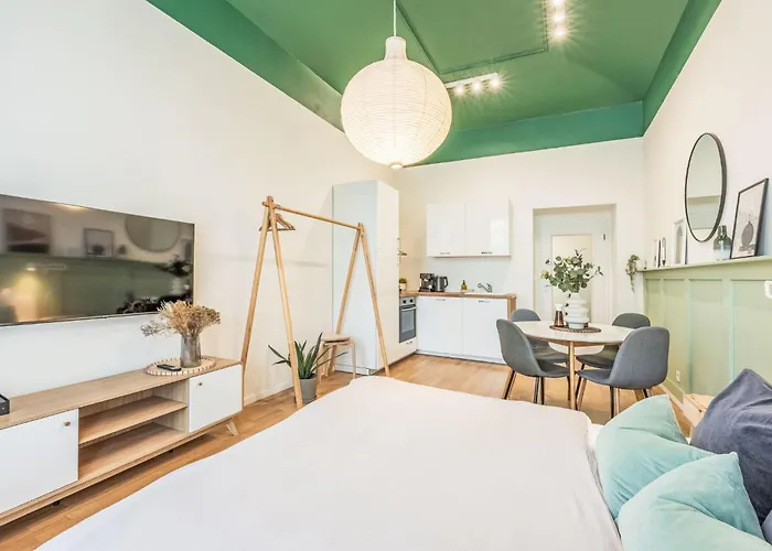 Celakovsky-2 By Interhome * براغ